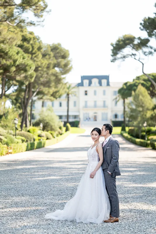 De la Thaïlande à la Côte d’Azur Demande en mariage à l’hôtel du Cap Eden Roc à Antibes - Photographe Loic Bisoli